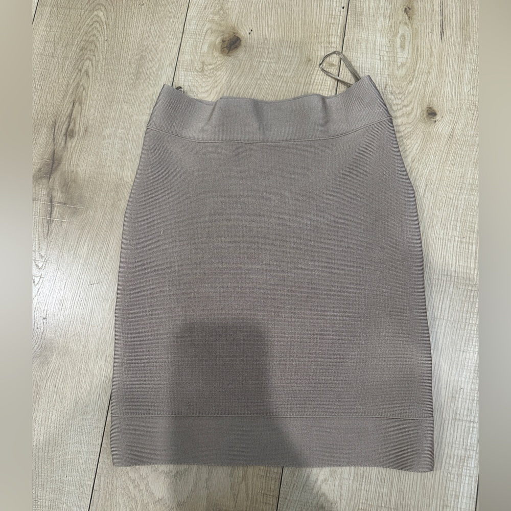 Bcbg‎ max azria Elegant Taupe Women's Skirt bandage style size xs